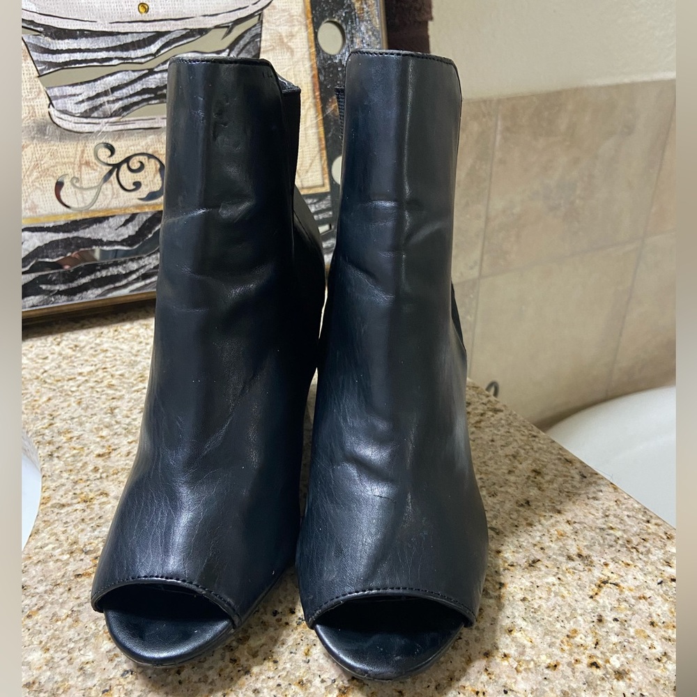 Chinese Laundry 3 Inch Black Heel shoe‎ With Open Toe